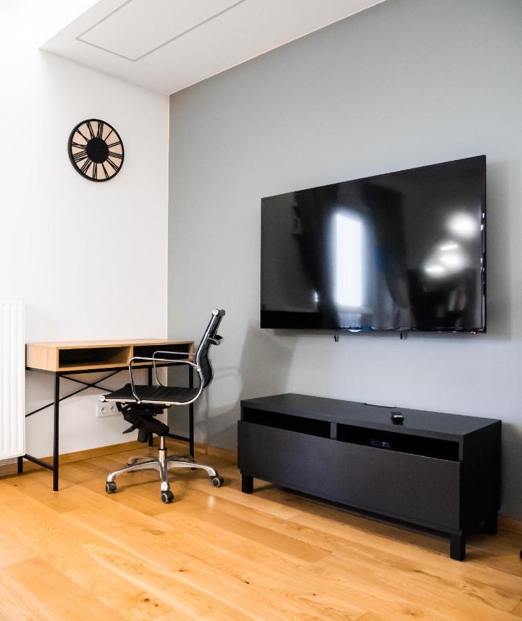 Bakalarska Modern Apartment Warschau Buitenkant foto